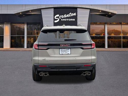 2026 GMC Acadia AT4 AWD