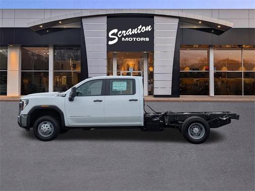 2026 GMC Sierra 3500 Base