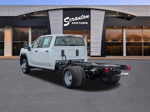 2026 GMC Sierra 3500 Base