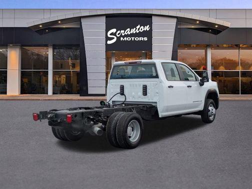 2026 GMC Sierra 3500 Base