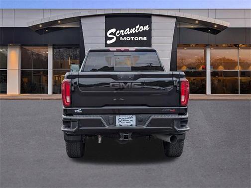2023 GMC Sierra 2500 AT4
