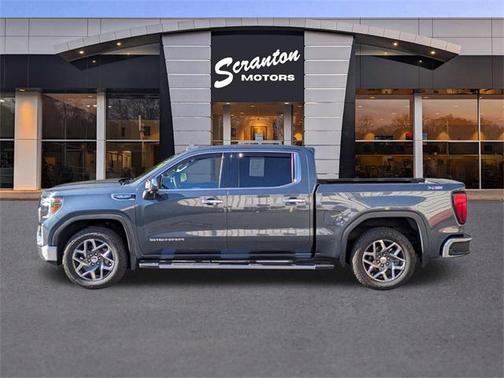 2021 GMC Sierra 1500 SLT