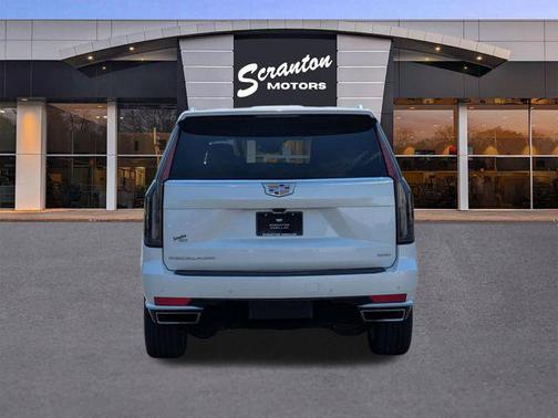 Crystal White Tricoat 2023 Cadillac Escalade ESV Premium Luxury