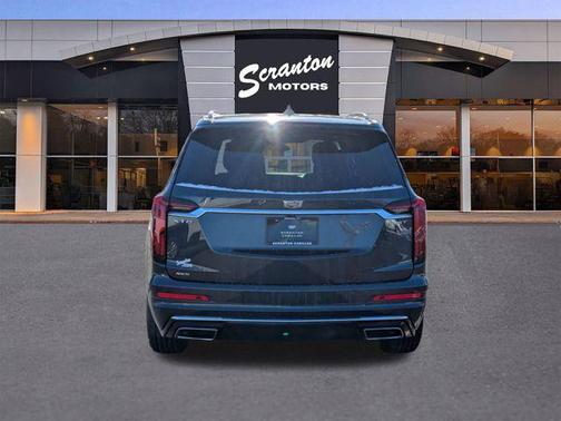 2023 Cadillac XT6 Luxury AWD