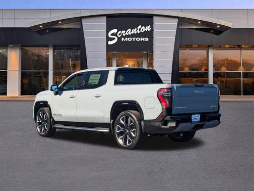 2025 GMC Sierra EV Max Range Denali