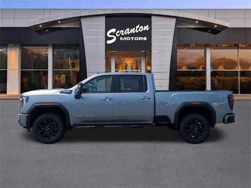 2025 GMC Sierra 2500 AT4