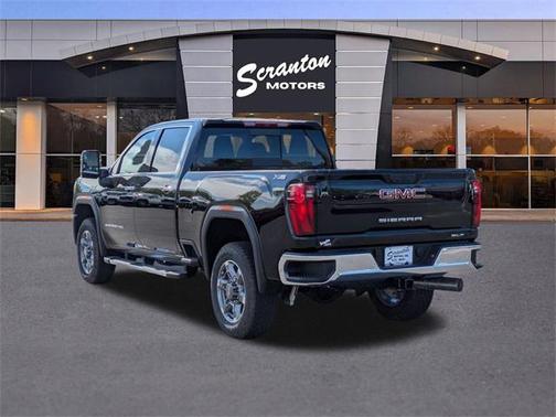 2025 GMC Sierra 2500 SLT
