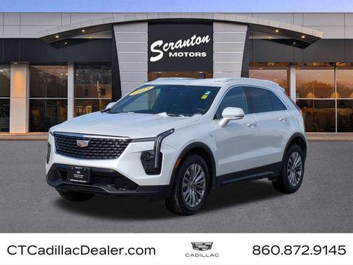 2024 Cadillac XT4 Premium Luxury