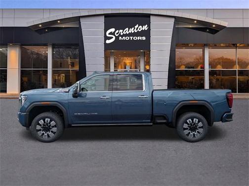 2025 GMC Sierra 2500 Denali