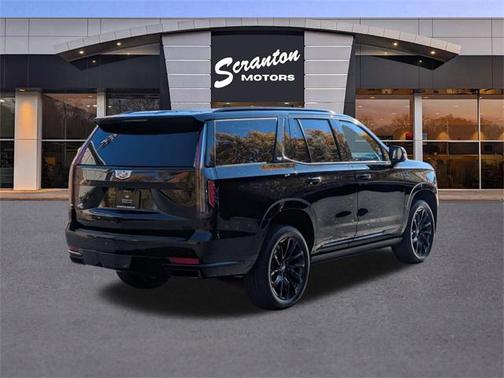 2023 Cadillac Escalade Sport Platinum