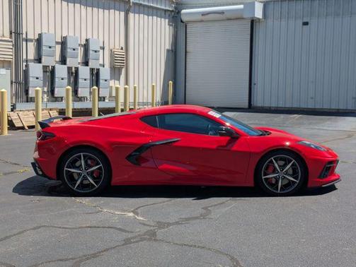 Red 2021 Chevrolet Corvette Stingray w/2LT