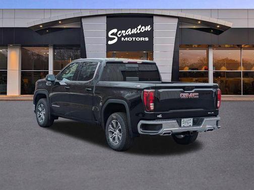 Onyx Black 2026 GMC Sierra 1500 SLE