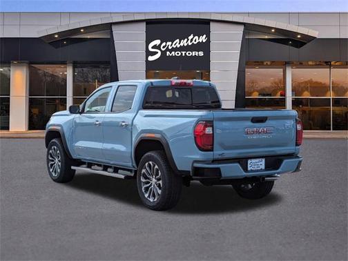 2025 GMC Canyon Denali