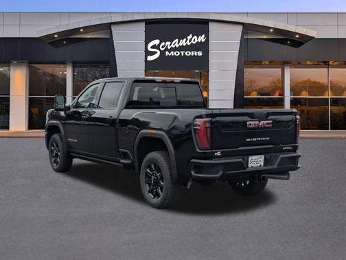 Onyx Black 2026 GMC Sierra 2500 AT4