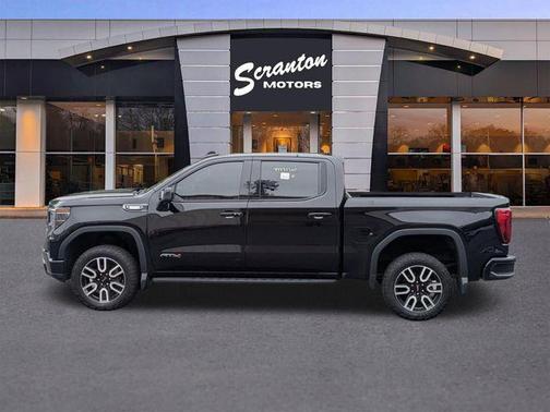 Onyx Black 2024 GMC Sierra 1500 AT4