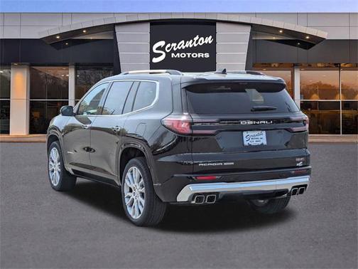 2025 GMC Acadia Denali