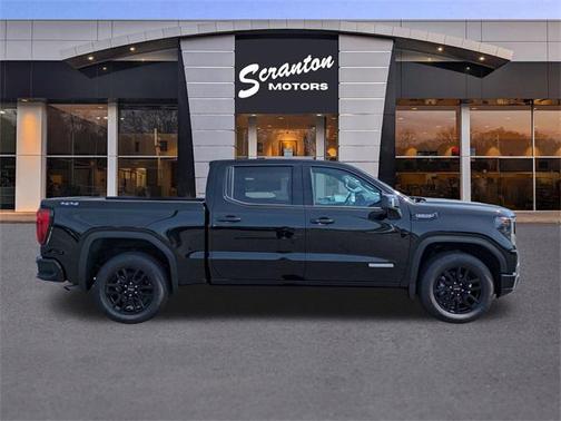 2025 GMC Sierra 1500 Elevation