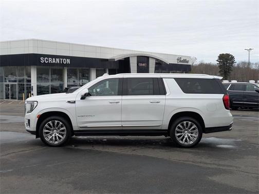 2023 GMC Yukon XL Denali