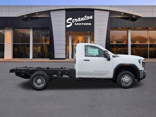 Summit White 2026 GMC Sierra 3500 Base