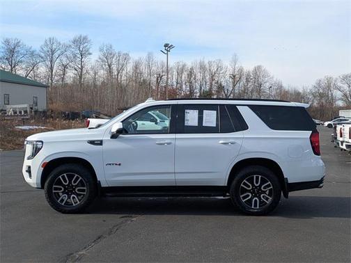 2024 GMC Yukon AT4