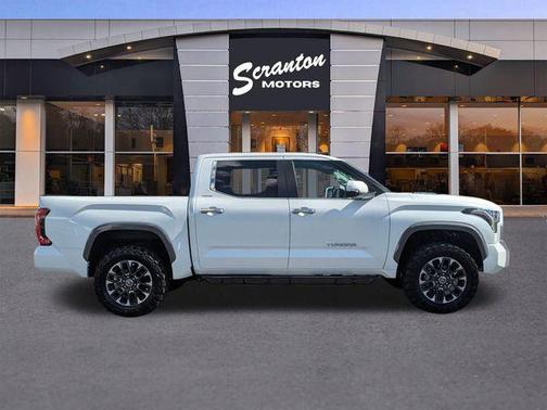 2024 Toyota Tundra Hybrid Limited