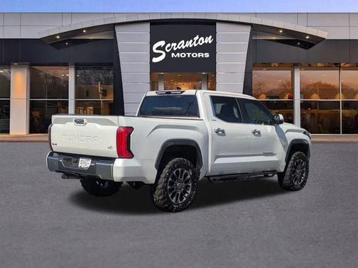 2024 Toyota Tundra Hybrid Limited