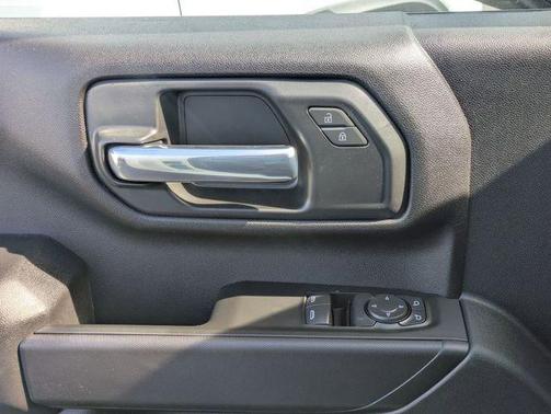 2025 GMC Sierra 2500 Base