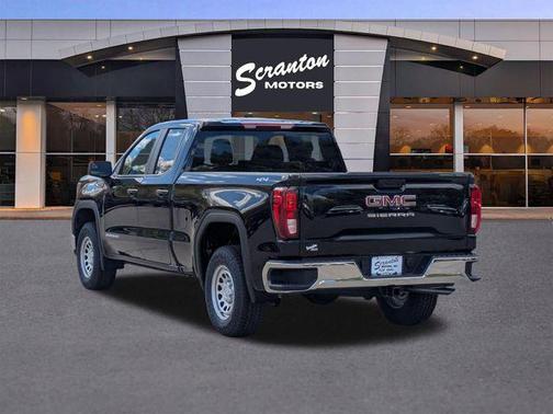 Onyx Black 2026 GMC Sierra 1500 Pro