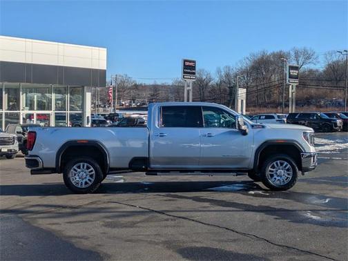 2023 GMC Sierra 3500 SLT