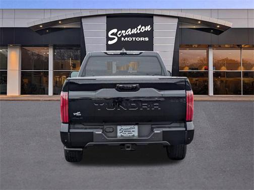 2025 Toyota Tundra Platinum