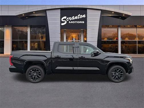 2025 Toyota Tundra Platinum