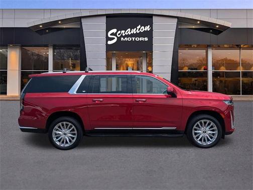 2024 Cadillac Escalade ESV Premium Luxury