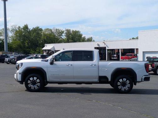 White Frost 2024 GMC Sierra 2500 Denali