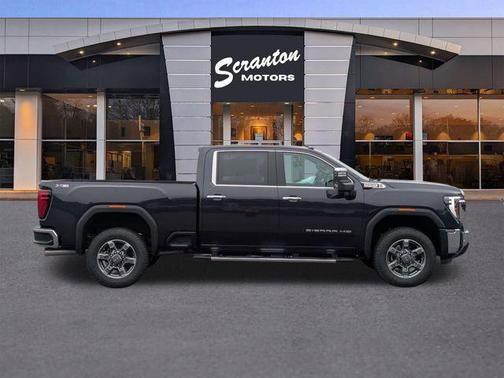 2025 GMC Sierra 2500 SLT