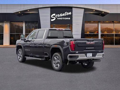 2025 GMC Sierra 2500 SLT