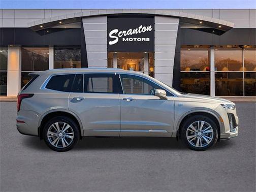 2023 Cadillac XT6 Premium Luxury AWD