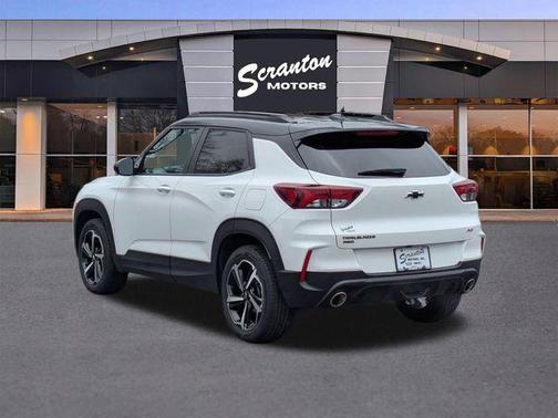 Summit White 2023 Chevrolet Trailblazer RS