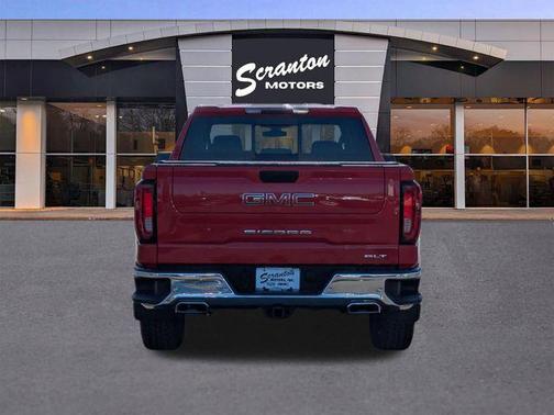 2022 GMC Sierra 1500 SLT