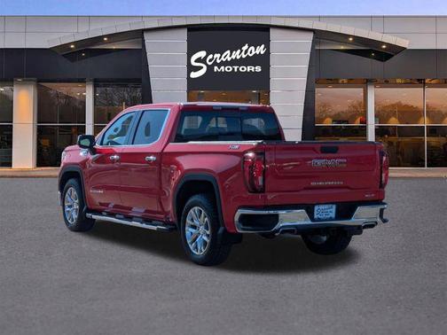2022 GMC Sierra 1500 SLT