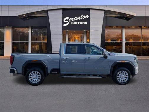2024 GMC Sierra 2500 SLT