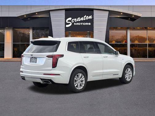 2023 Cadillac XT6 Luxury AWD