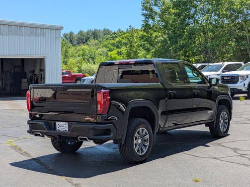 Onyx Black 2024 GMC Sierra 1500 AT4