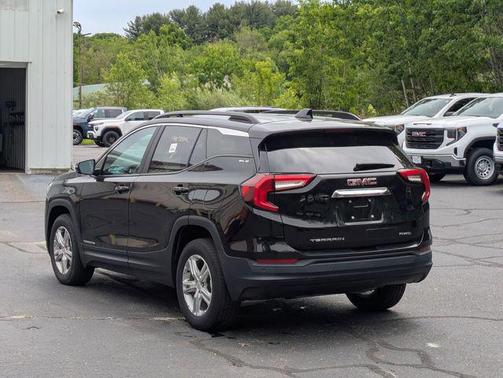 Ebony Twilight Metallic 2023 GMC Terrain SLE