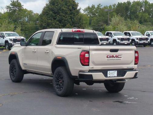 Dune 2026 GMC Canyon Elevation