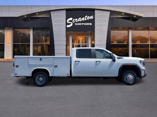 Summit White 2026 GMC Sierra 3500 Base