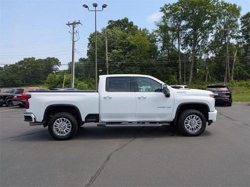 2022 Chevrolet Silverado 2500 High Country