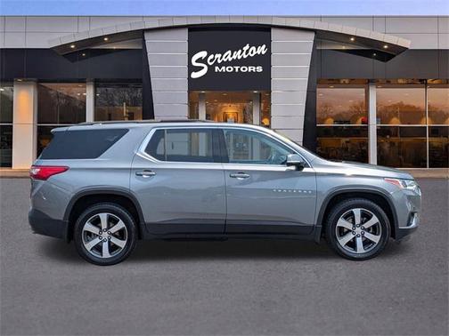 2019 Chevrolet Traverse LT Leather