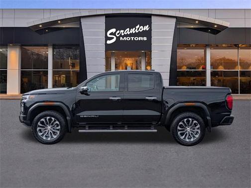 2023 GMC Canyon Denali