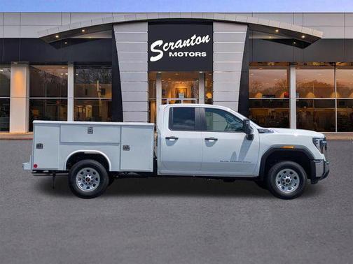 Summit White 2026 GMC Sierra 3500 Base