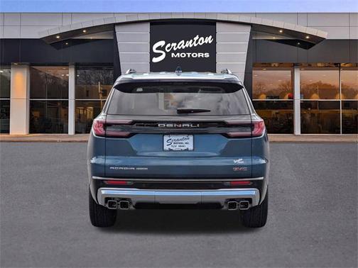 2025 GMC Acadia Denali